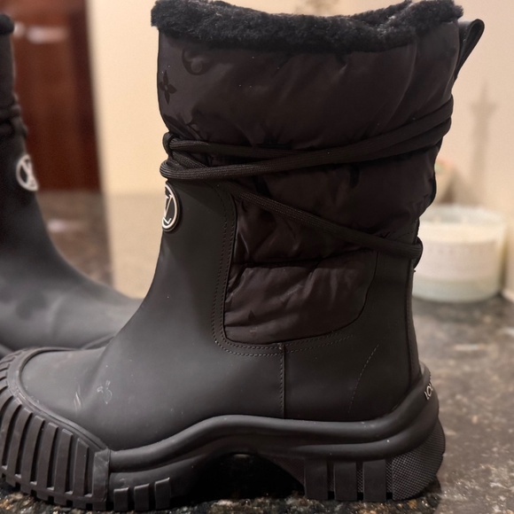 Louis Vuitton The Ruby flat half boot - Picture 6 of 6